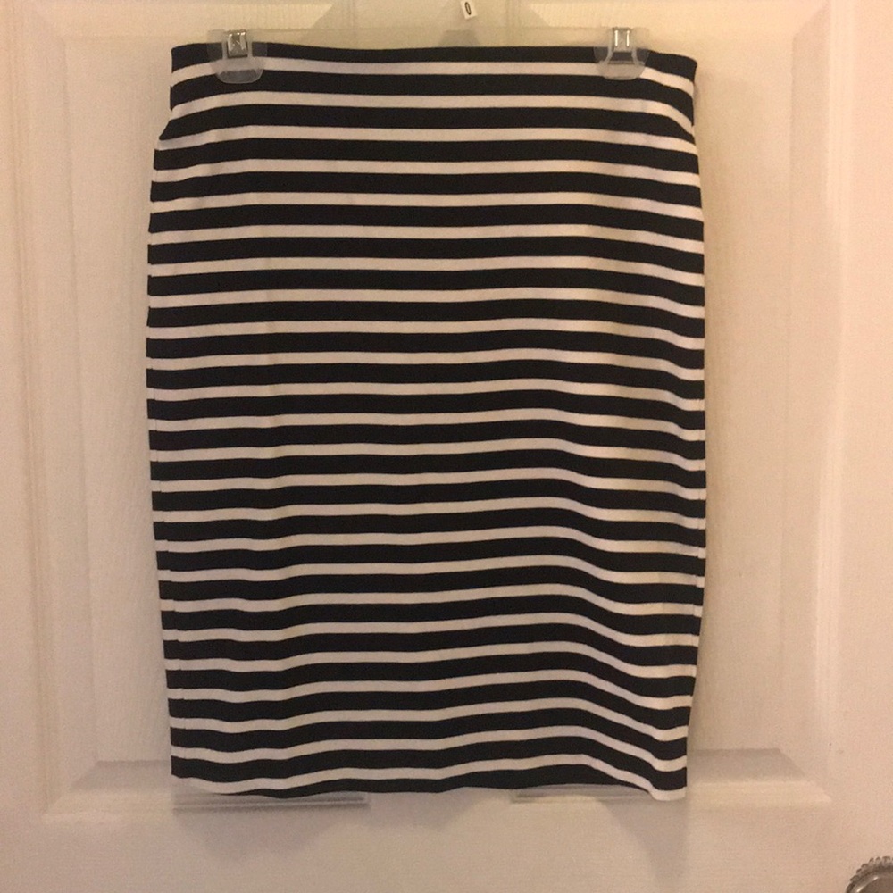 Old navy skirt